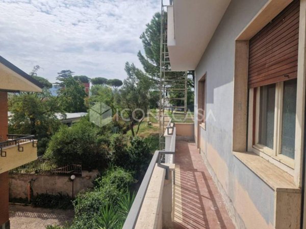 appartamento in vendita a Roma in zona Finocchio