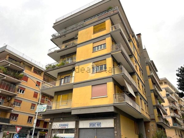 appartamento in vendita a Roma in zona Collatino
