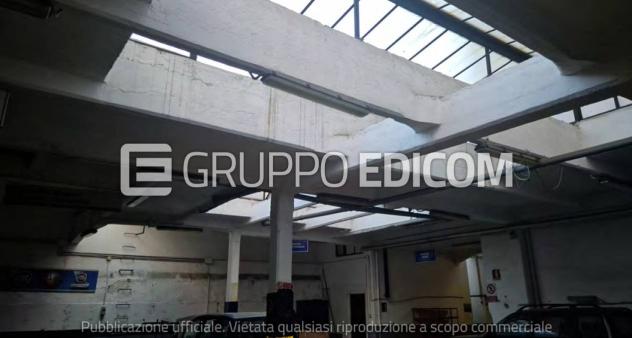 locale commerciale in vendita a Roma in zona Esquilino