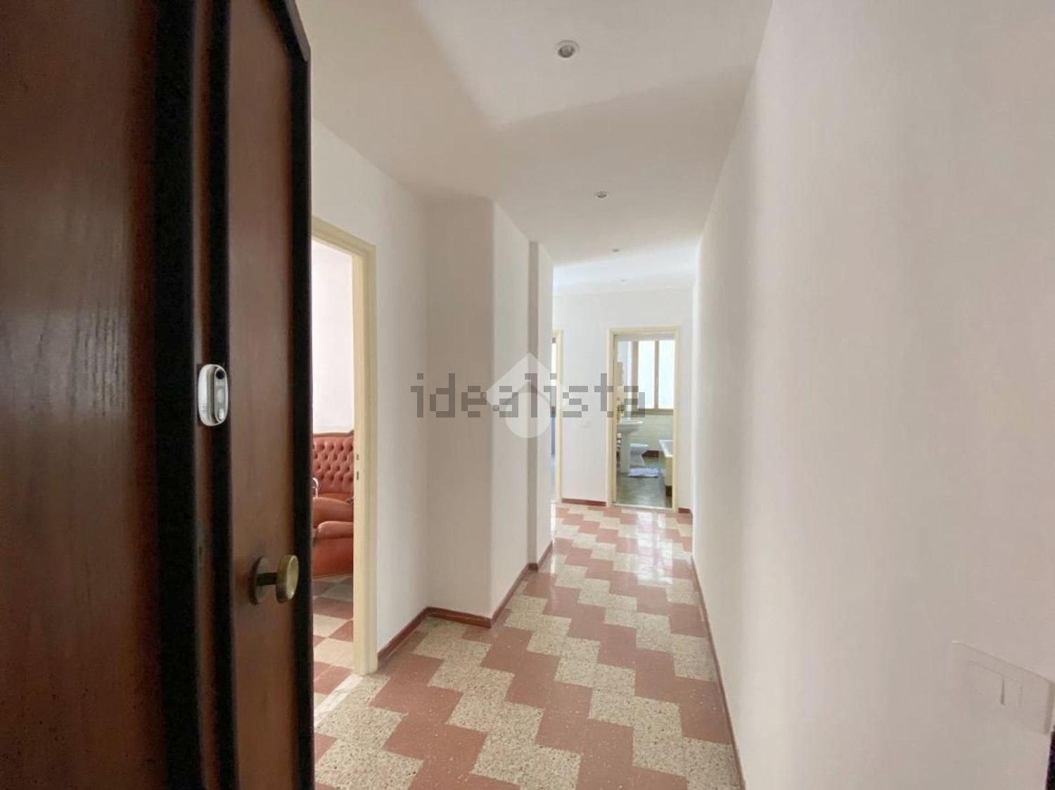 appartamento in vendita a Roma in zona Tuscolano