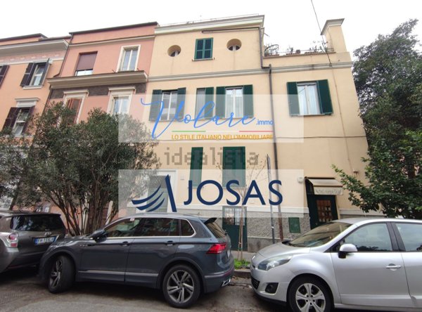 locale commerciale in vendita a Roma in zona Nomentano