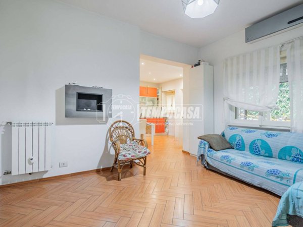 appartamento in vendita a Roma in zona Mostacciano