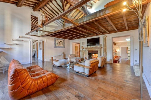 appartamento in vendita a Roma in zona Parione/Sant'Eustachio