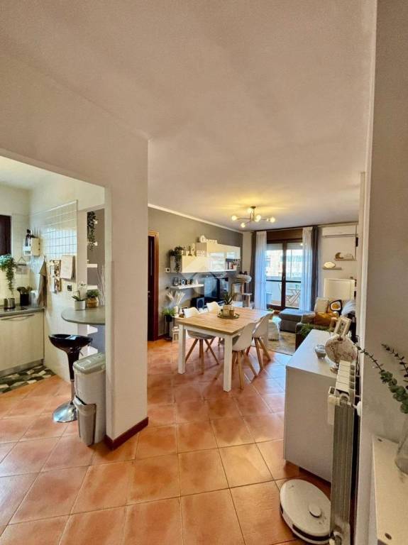 appartamento in vendita a Roma in zona Ponte Mammolo