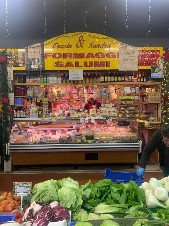 negozio in vendita a Roma in zona Prenestino-Centocelle