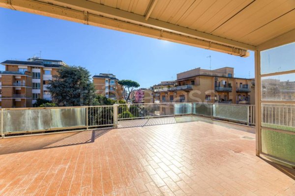 appartamento in vendita a Roma in zona Aurelio
