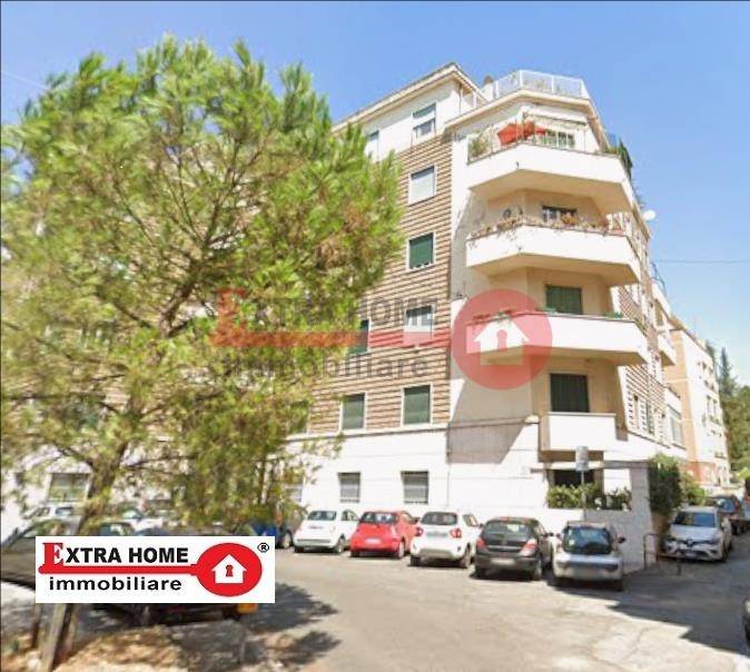 appartamento in vendita a Roma in zona Nomentano