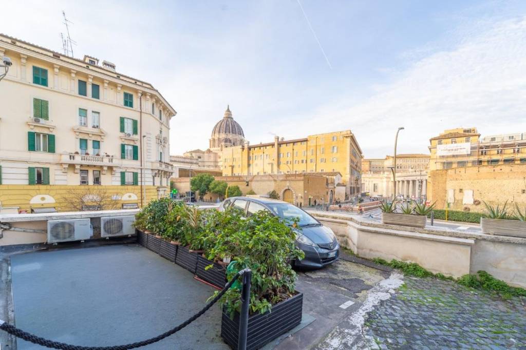 appartamento in vendita a Roma in zona Aurelio