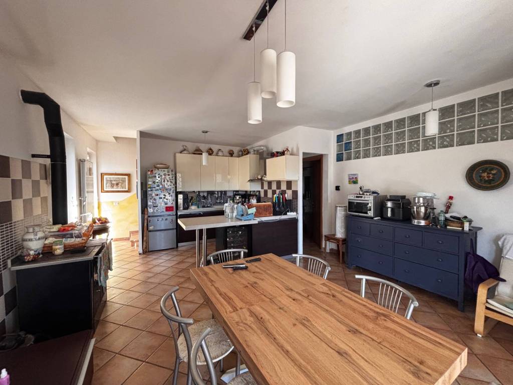 casa indipendente in vendita a Roma in zona Prima Porta