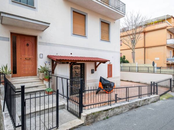 appartamento in vendita a Roma in zona Grottarossa