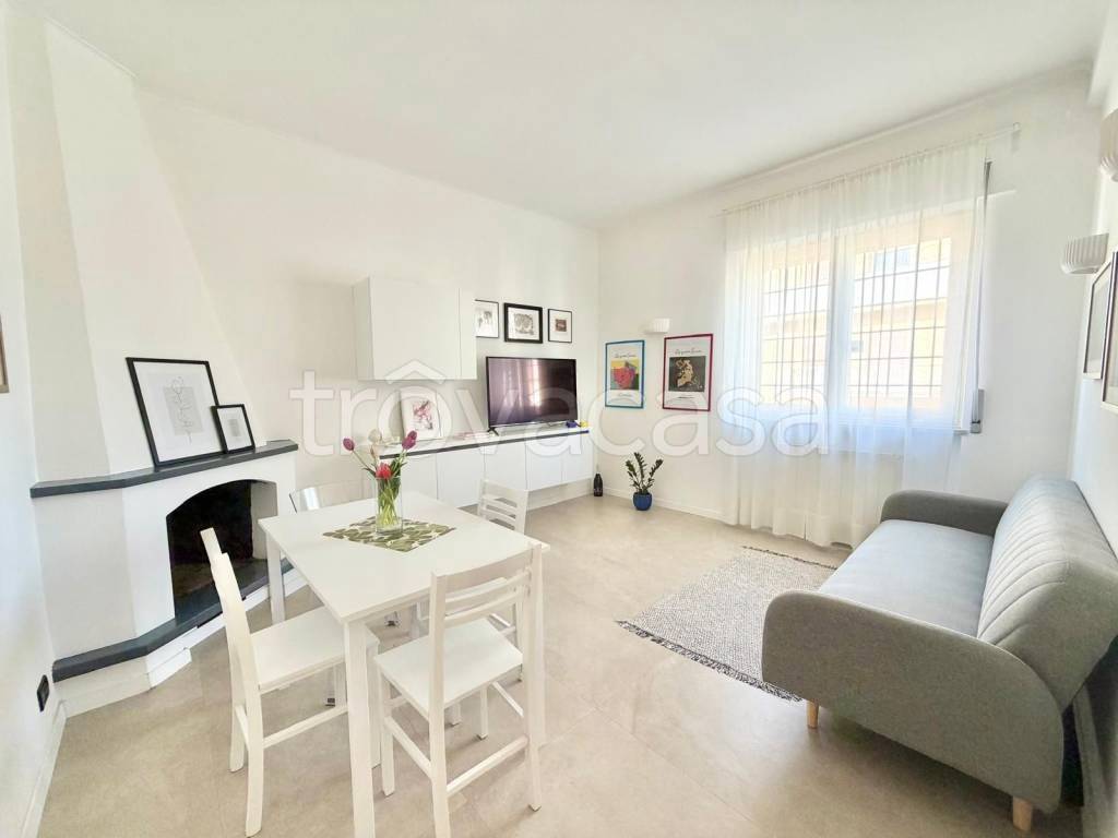 appartamento in vendita a Roma in zona Gianicolense
