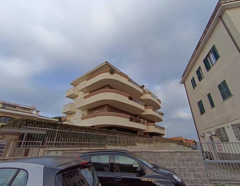 appartamento in vendita a Roma in zona Aurelio