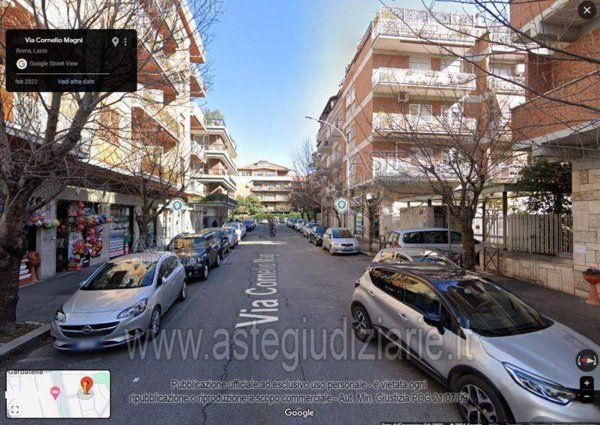 appartamento in vendita a Roma in zona Ostiense