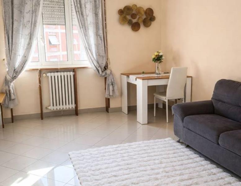 appartamento in vendita a Roma in zona Rione Prati