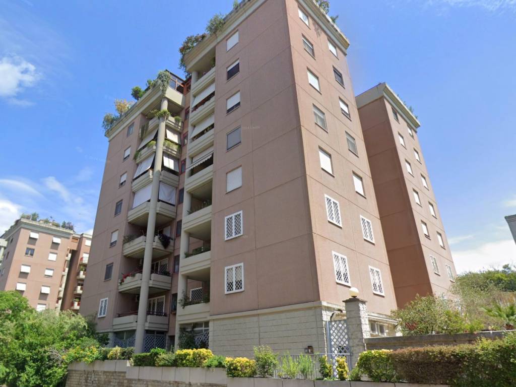 appartamento in vendita a Roma in zona Torrino