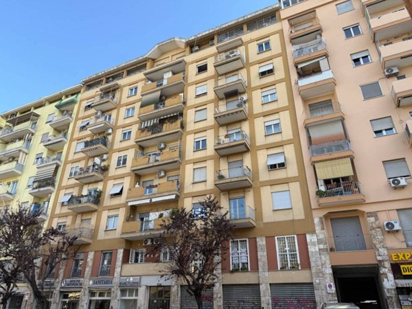appartamento in vendita a Roma in zona Ostiense