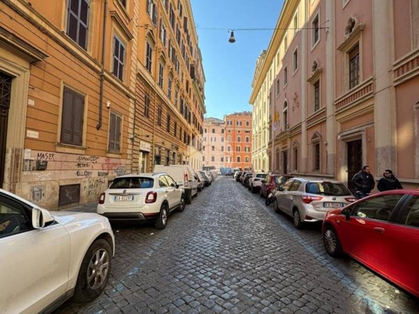 appartamento in vendita a Roma in zona Esquilino