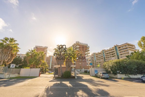 appartamento in vendita a Roma in zona Acilia