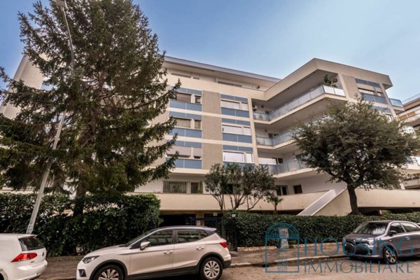 appartamento in vendita a Roma in zona Tor di Quinto