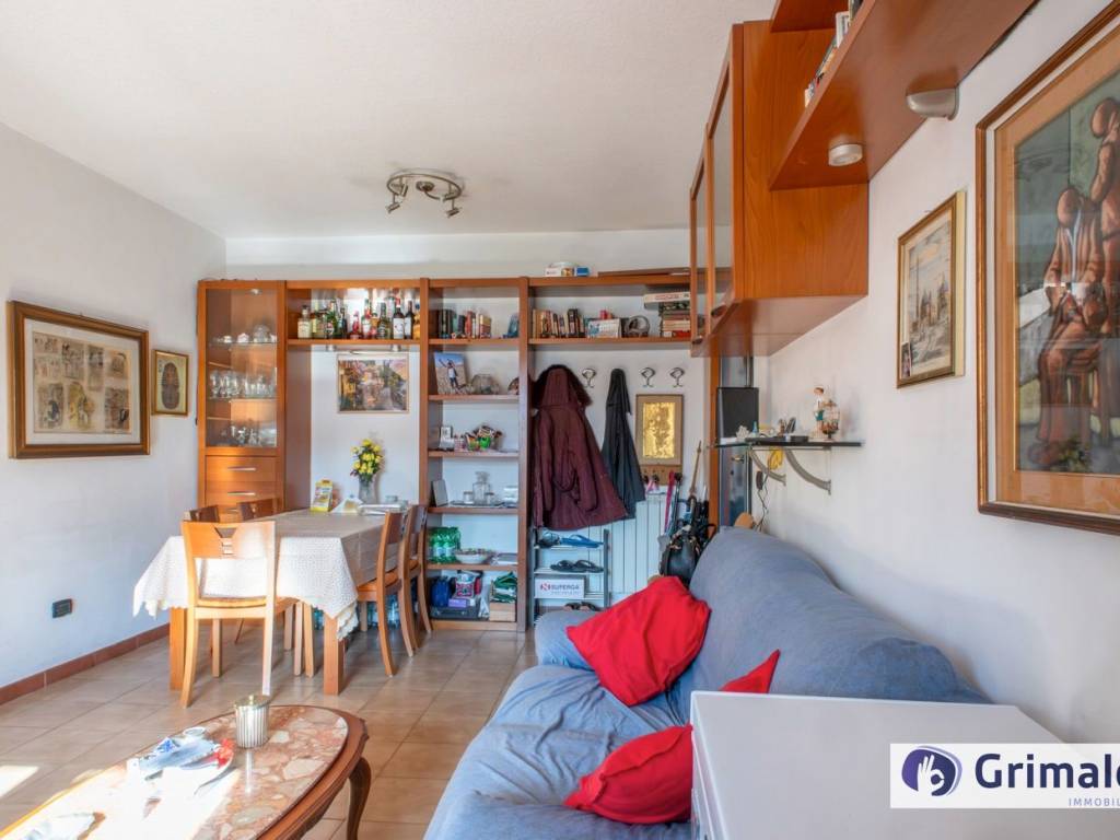 appartamento in vendita a Roma in zona Ostia