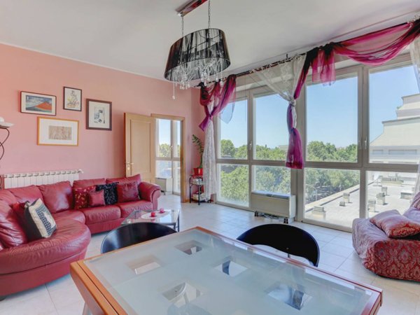 appartamento in vendita a Roma in zona Prenestino-Labicano