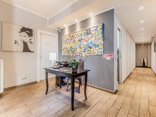 appartamento in vendita a Roma in zona Appio Latino