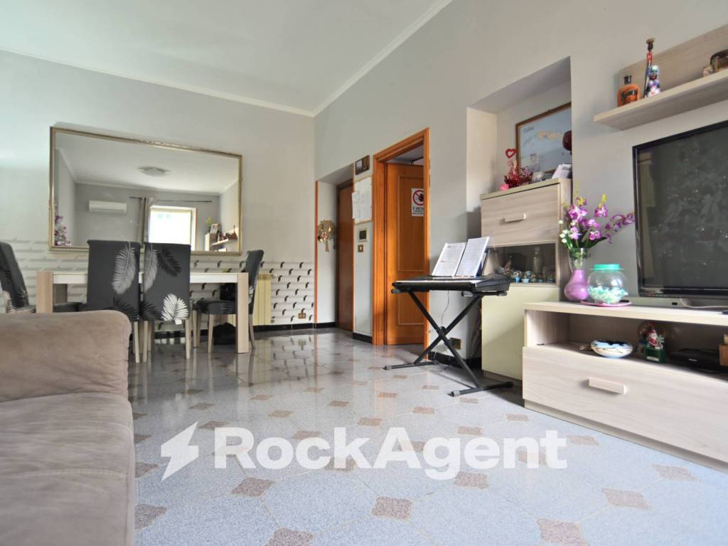 appartamento in vendita a Roma in zona Portuense