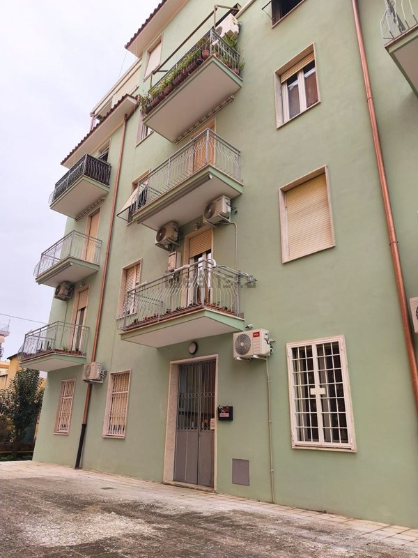 appartamento in vendita a Roma in zona Torre Maura