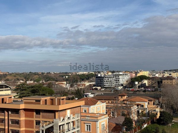 appartamento in vendita a Roma in zona Portuense