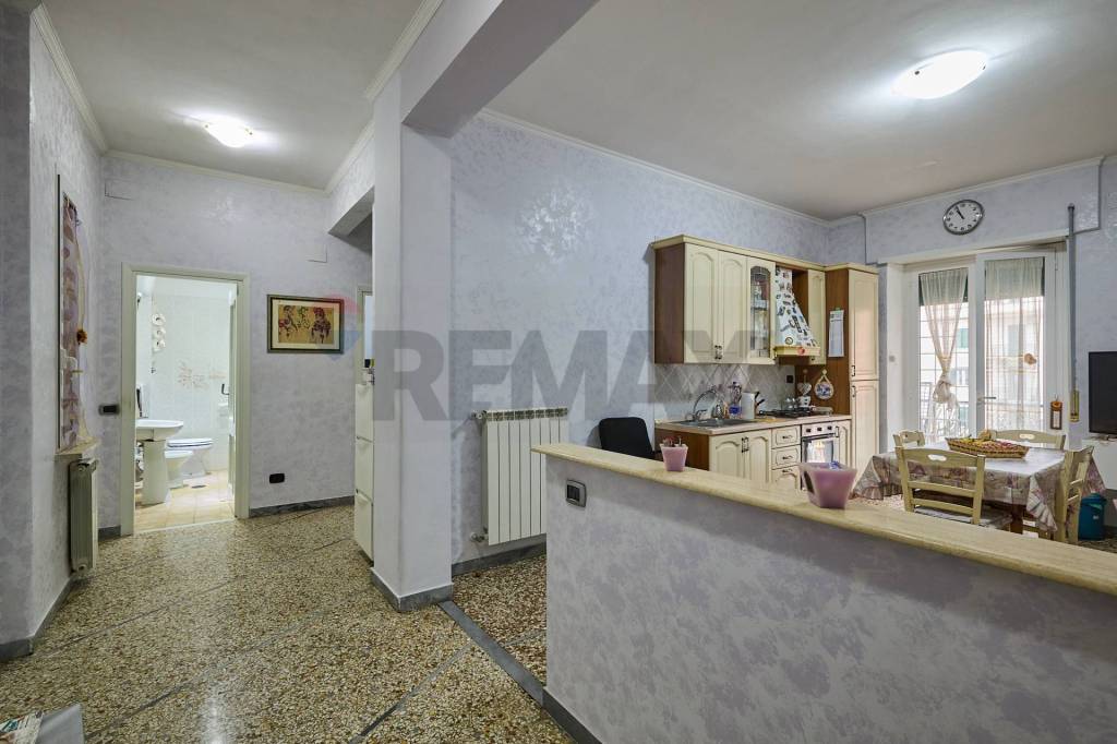 appartamento in vendita a Roma in zona Prenestino-Centocelle