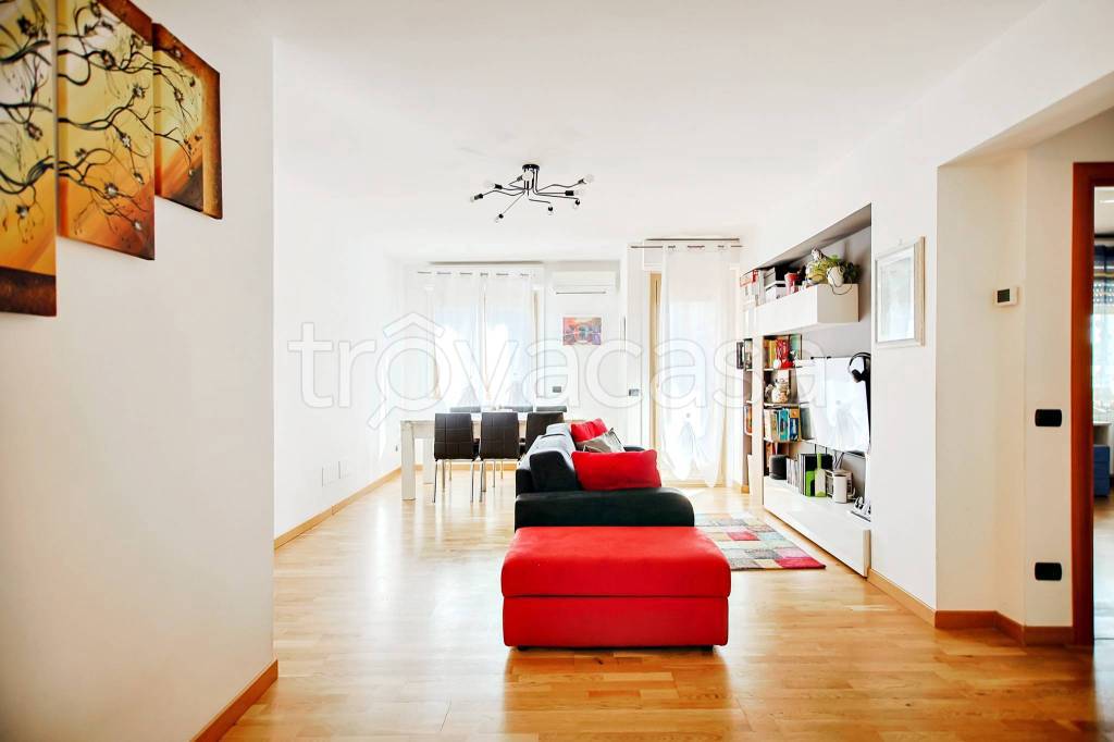 appartamento in vendita a Roma in zona Monte Sacro/Talenti