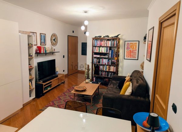 appartamento in vendita a Roma in zona Ostiense