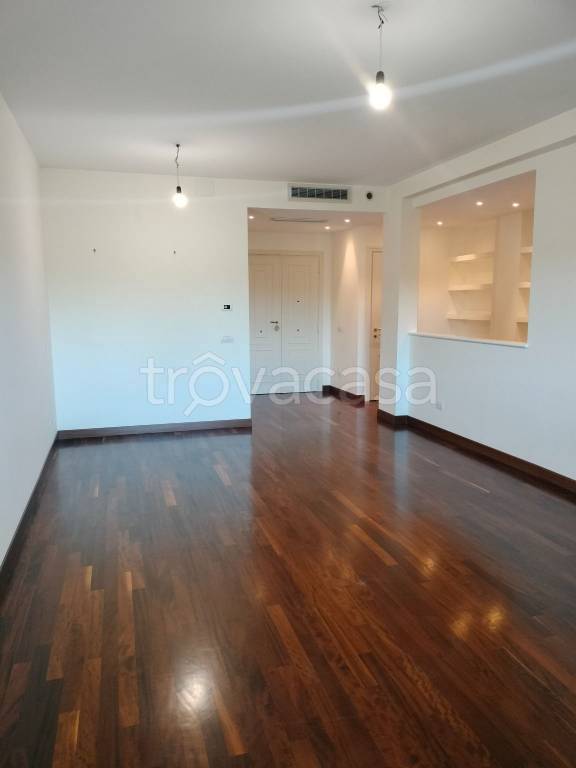 appartamento in vendita a Roma in zona Ponte Mammolo