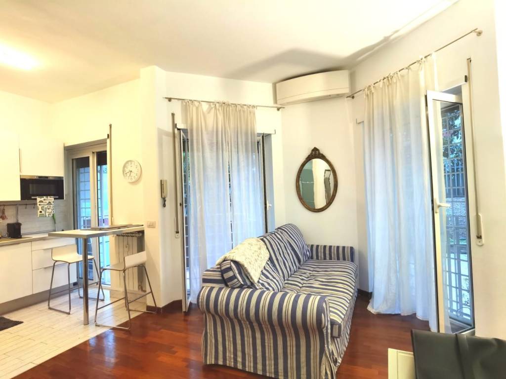 appartamento in vendita a Roma in zona Trastevere