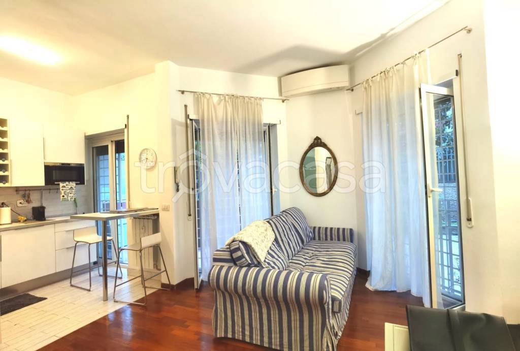 appartamento in vendita a Roma in zona Trastevere