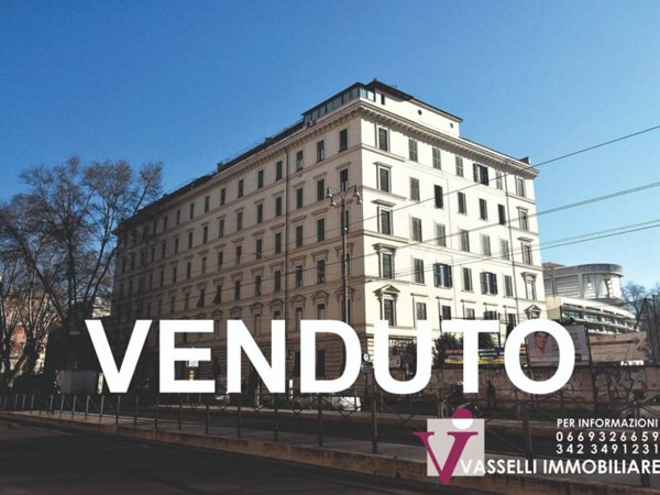 appartamento in vendita a Roma in zona Trastevere