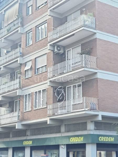 appartamento in vendita a Roma in zona Prenestino-Labicano