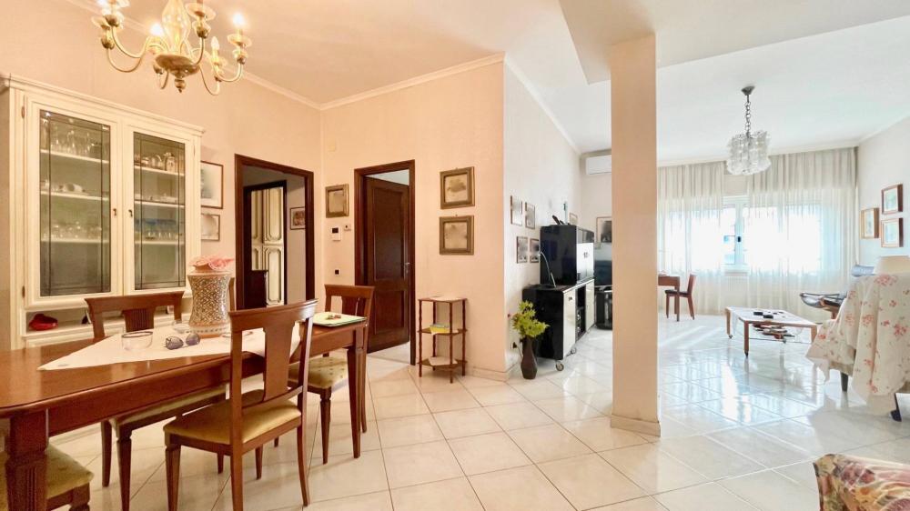 appartamento in vendita a Roma in zona Ostia