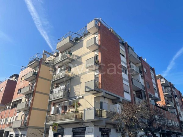 appartamento in vendita a Roma in zona Ostia