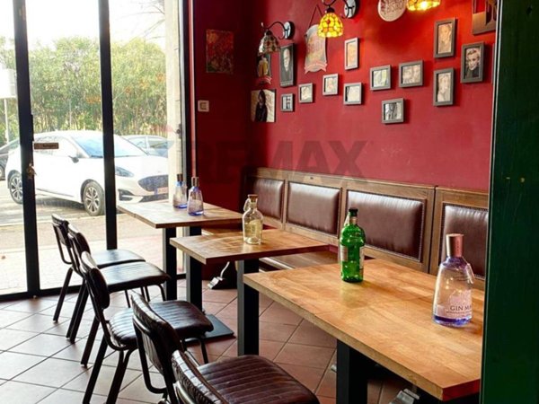 negozio in vendita a Roma in zona Monte Sacro/Talenti