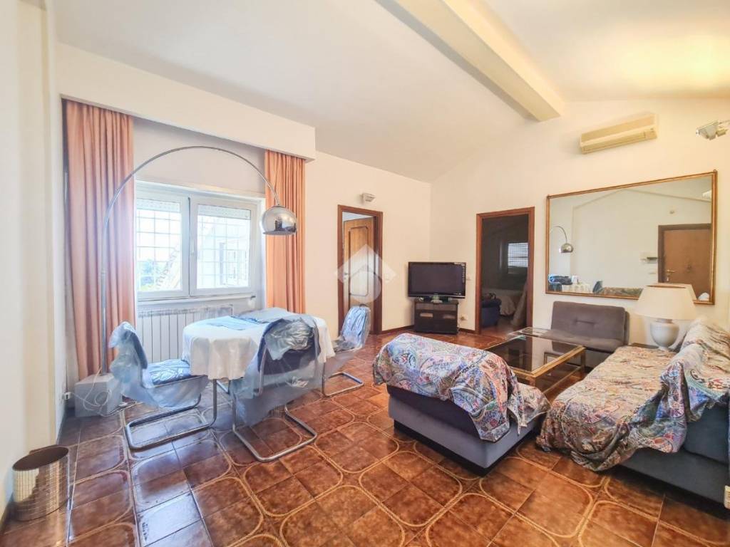appartamento in vendita a Roma in zona Ottavia