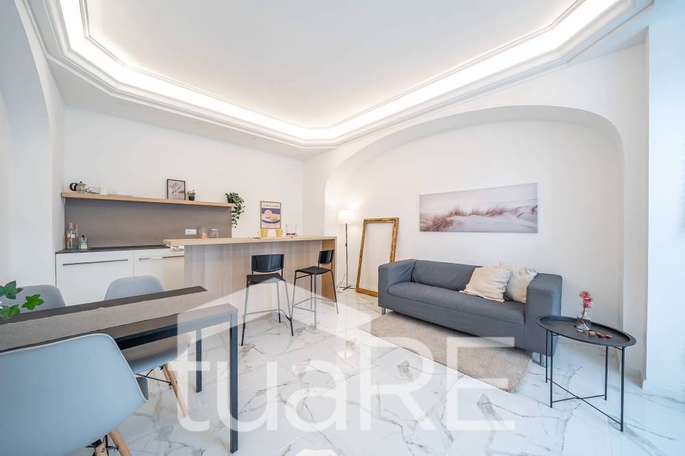 appartamento in vendita a Roma in zona Rione Monti/Campitelli