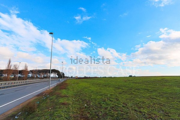 casa indipendente in vendita a Roma in zona Giuliano Dalmata