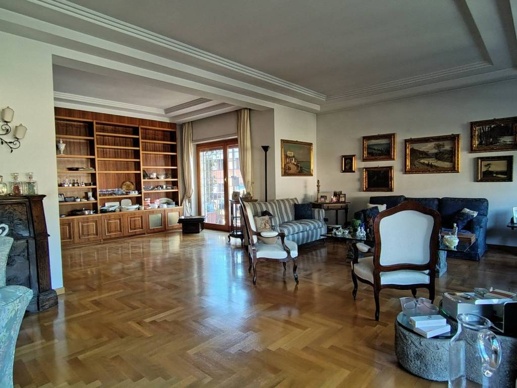 appartamento in vendita a Roma in zona Della Vittoria