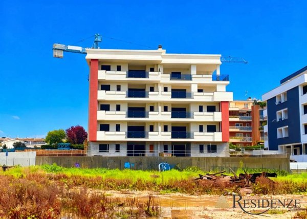 appartamento in vendita a Roma in zona Mezzocammino