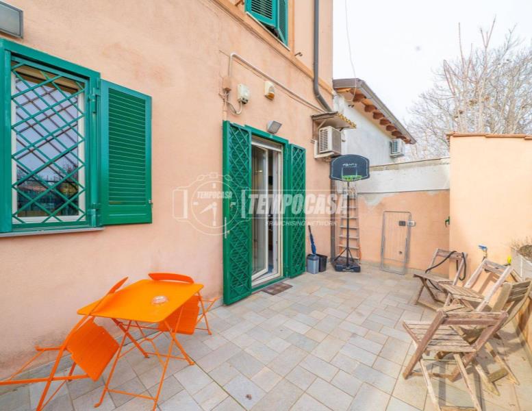 appartamento in vendita a Roma in zona Tuscolano