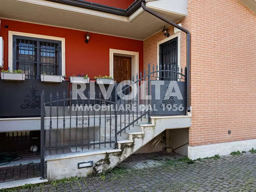 casa indipendente in vendita a Roma in zona Selva Candida