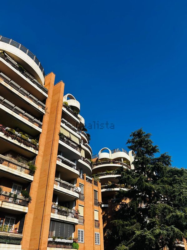 appartamento in vendita a Roma in zona Torrino