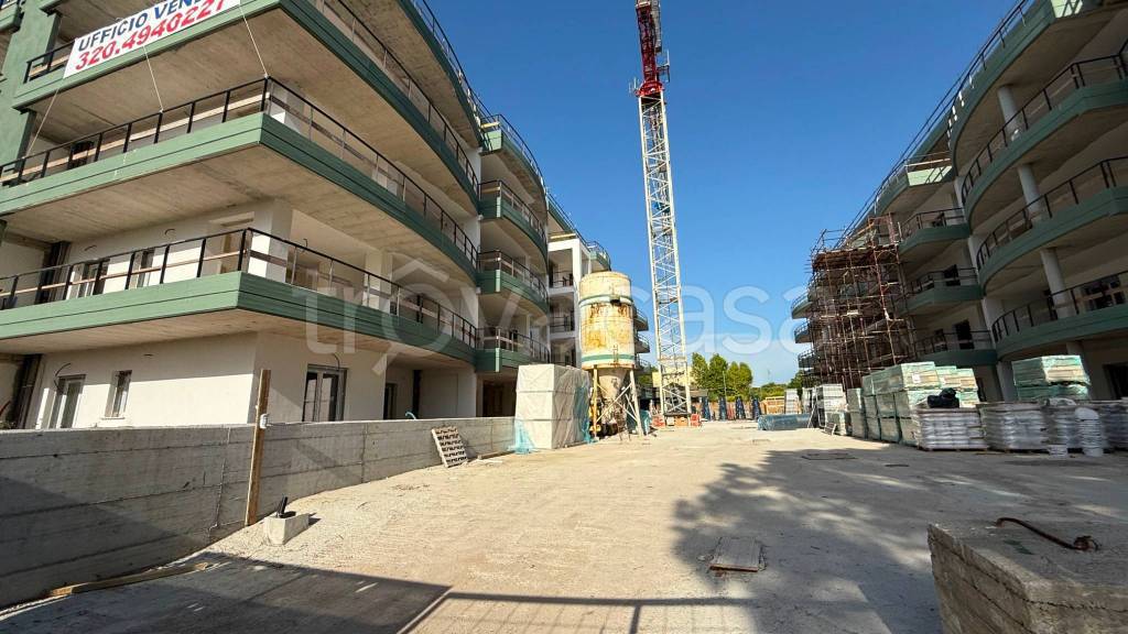 appartamento in vendita a Roma in zona Ostiense