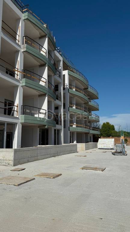 appartamento in vendita a Roma in zona Ostiense